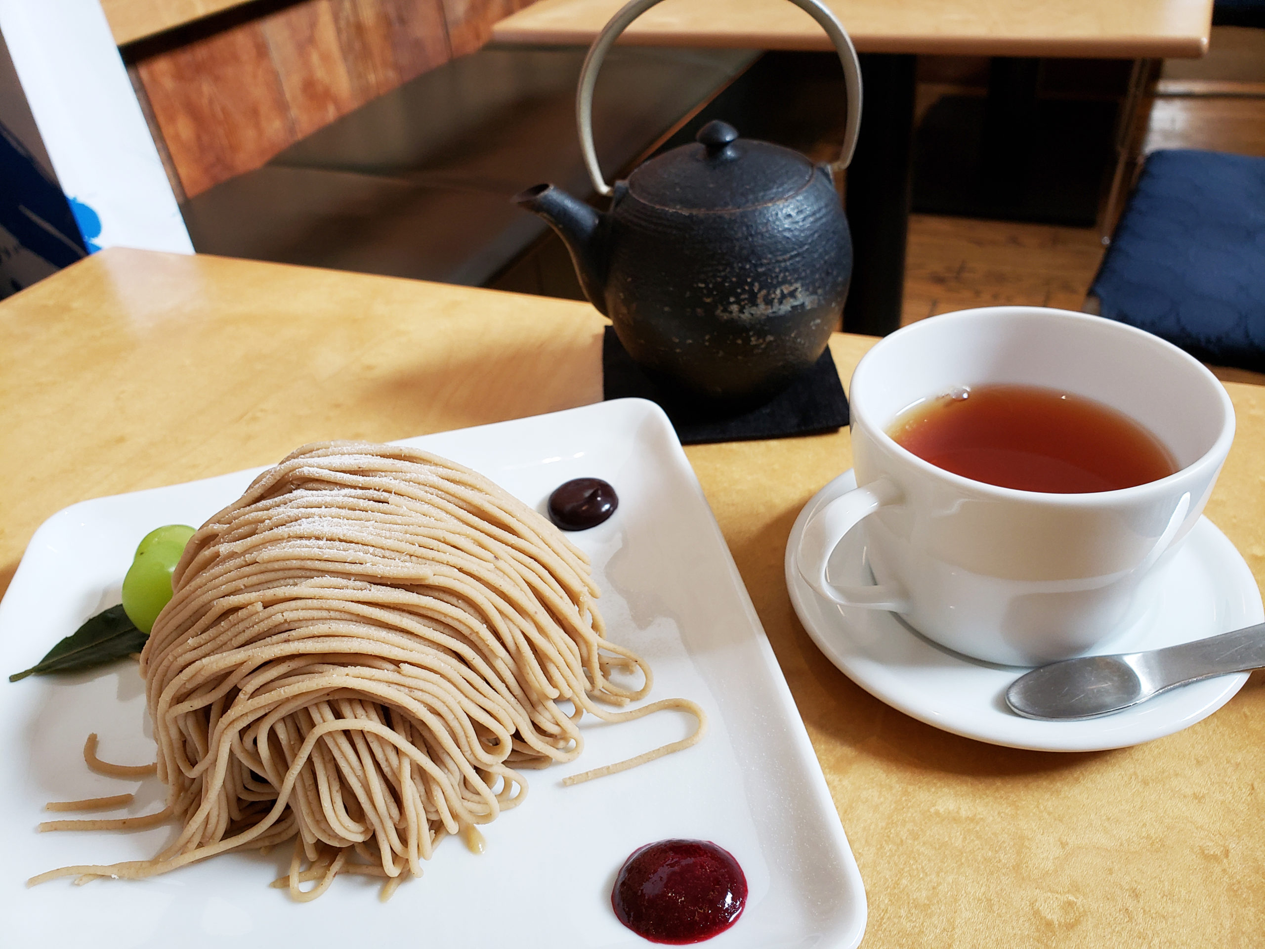 小布施堂本店 期間限定の美しき栗菓子 朱雀 はモンブランではない 長野県小布施町 Trieat